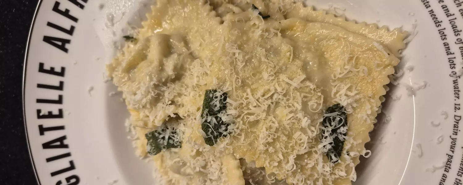 Ravioli met salie botersaus